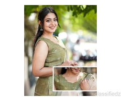 Can Office Wear Kurtis Be Worn for Business Meetings?